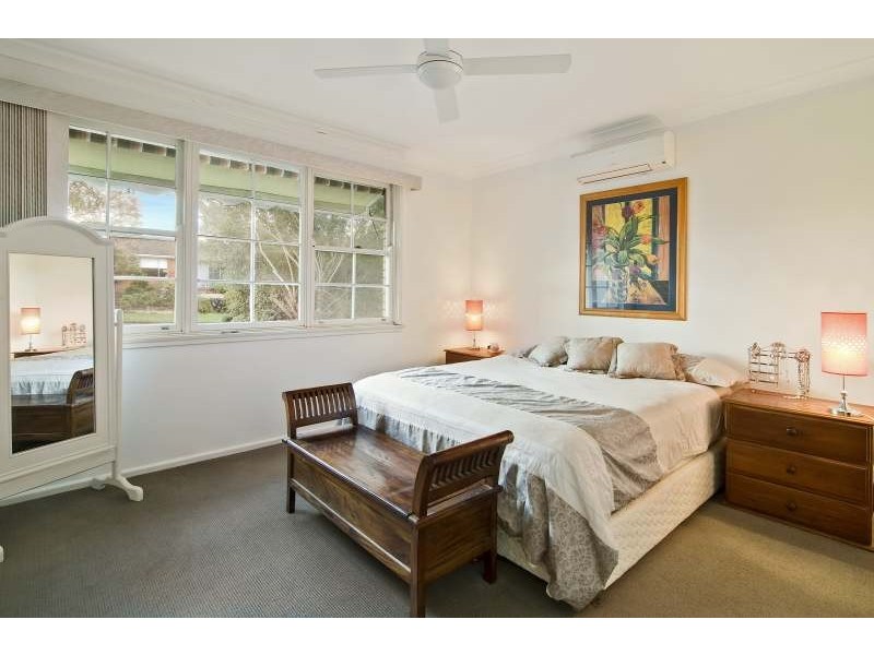 4 Glenarm Crescent, Killarney Heights NSW 2087