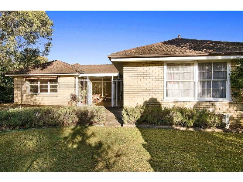 4 Glenarm Crescent, Killarney Heights NSW 2087