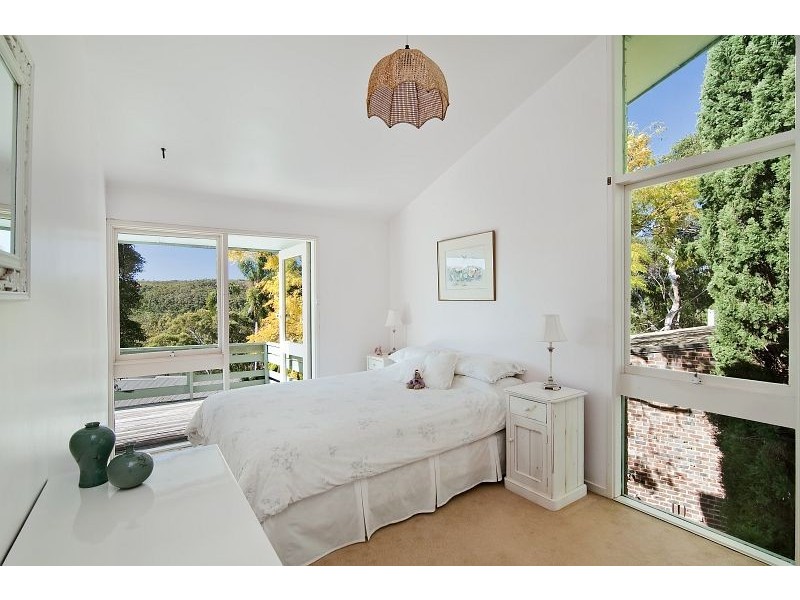 24 Leinster Avenue, Killarney Heights NSW 2087