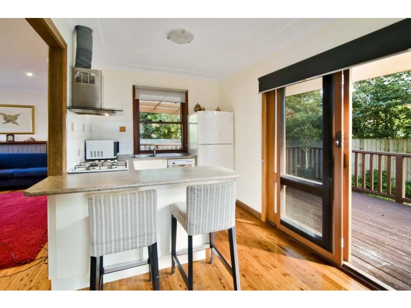 10 Willunga Crescent, Forestville NSW 2087