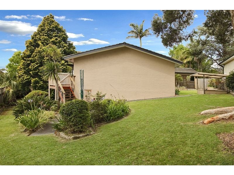 12 Tullamore Avenue, Killarney Heights NSW 2087