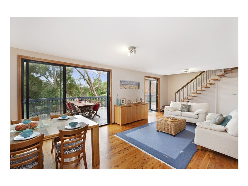 18 Londonderry Drive, Killarney Heights NSW 2087