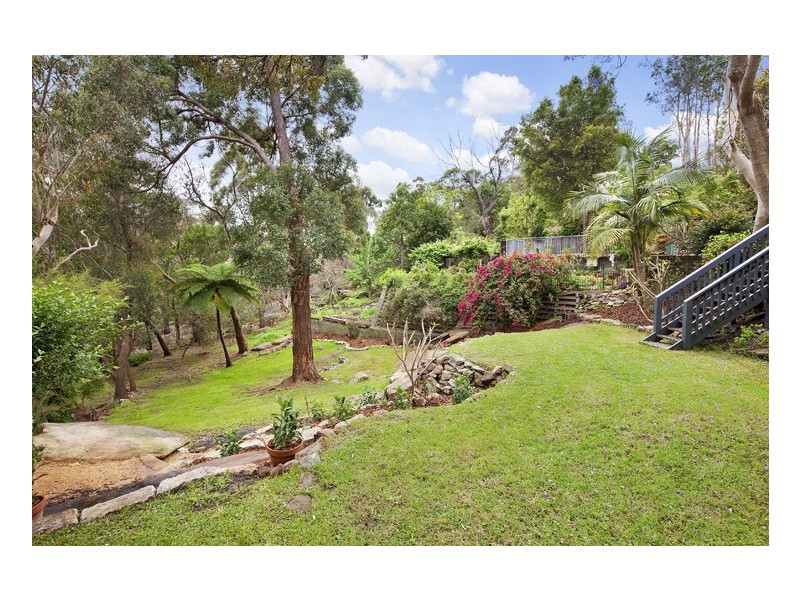 18 Londonderry Drive, Killarney Heights NSW 2087