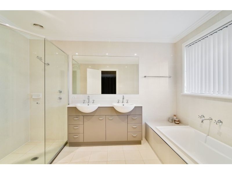 3 Lanford Avenue, Killarney Heights NSW 2087