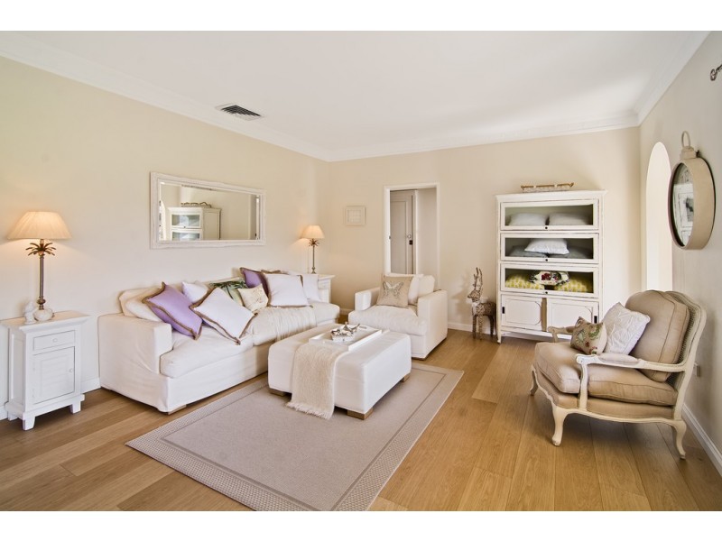 38 Killarney Drive, Killarney Heights NSW 2087