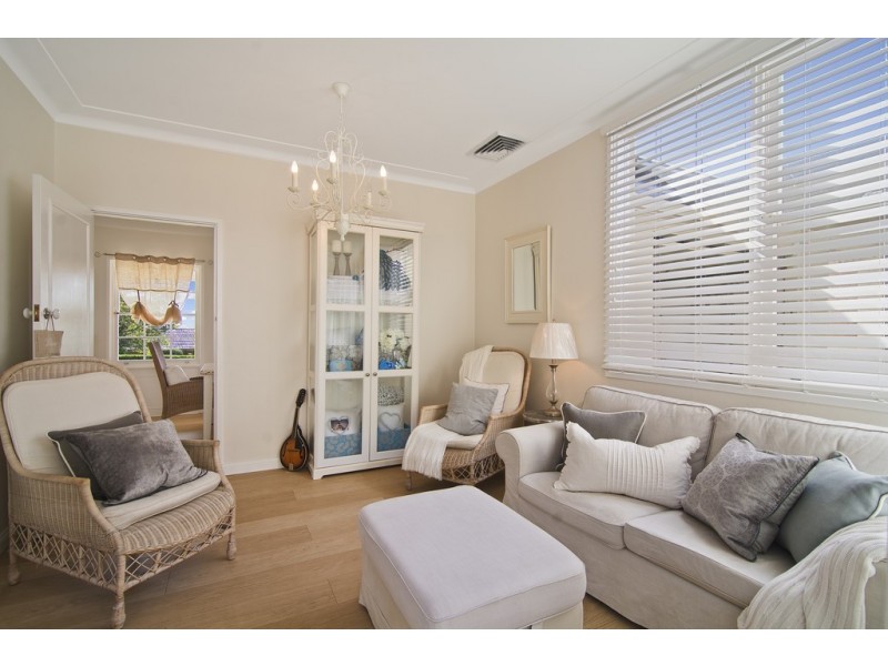 38 Killarney Drive, Killarney Heights NSW 2087