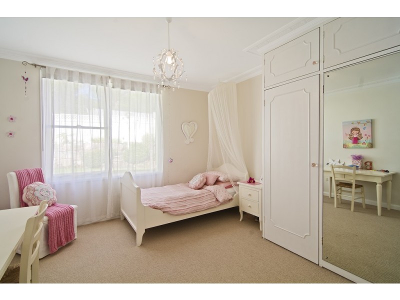 38 Killarney Drive, Killarney Heights NSW 2087