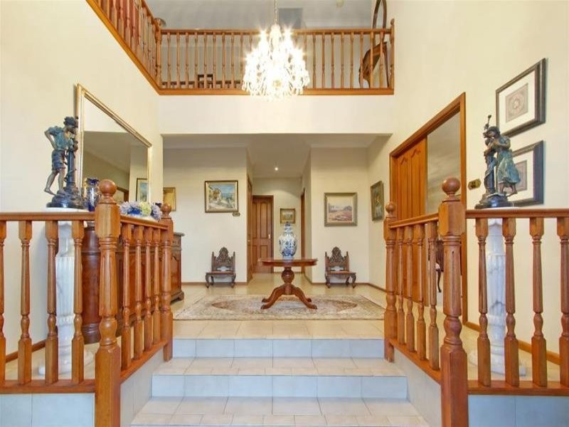 95 Haigh Ave, Belrose NSW 2085