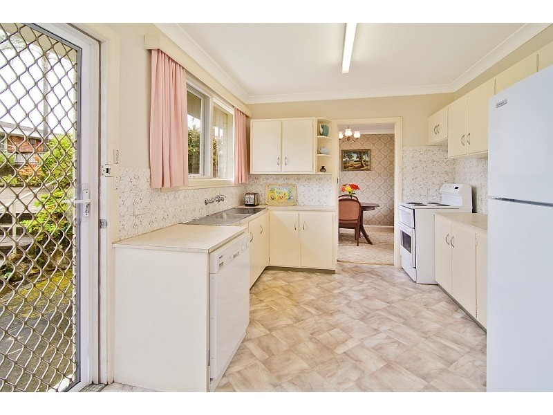 63 Rathowen Parade, Killarney Heights NSW 2087