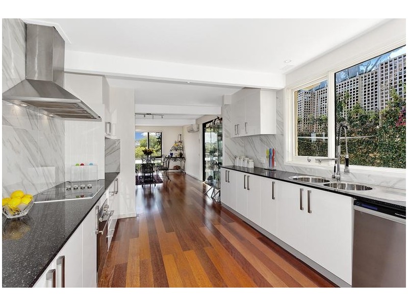 116 Killarney Drive, Killarney Heights NSW 2087