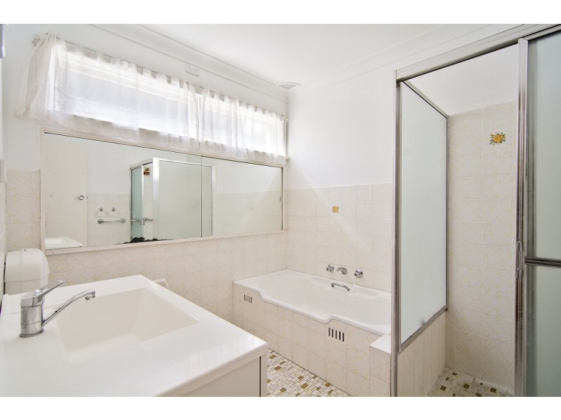 28 Connemara Avenue, Killarney Heights NSW 2087