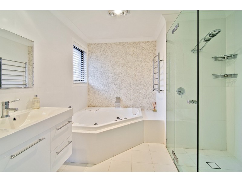 13 Kildare Grove, Killarney Heights NSW 2087