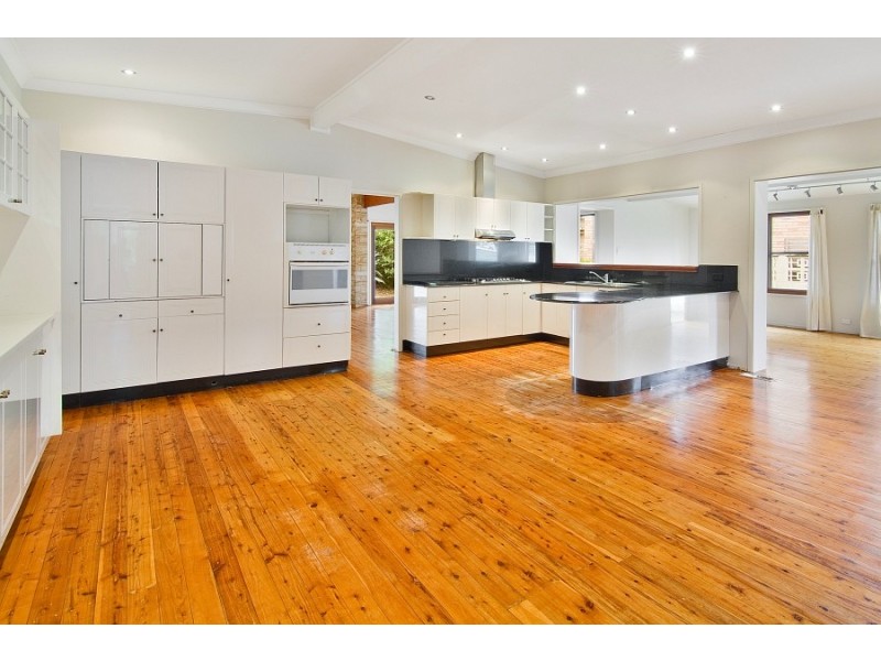 6 Wilde Avenue, Killarney Heights NSW 2087