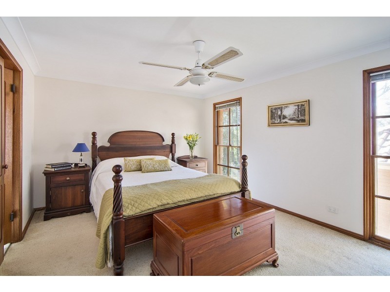 14 Banool Avenue, St Ives NSW 2075