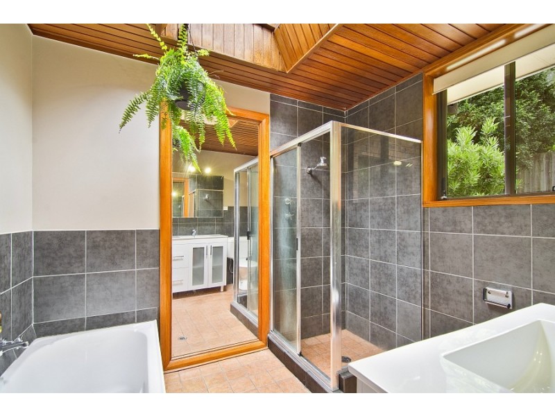 53 John Oxley Drive, Frenchs Forest NSW 2086