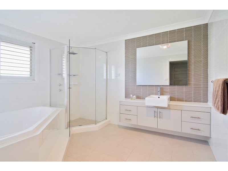 64 Darley Street, Killarney Heights NSW 2087