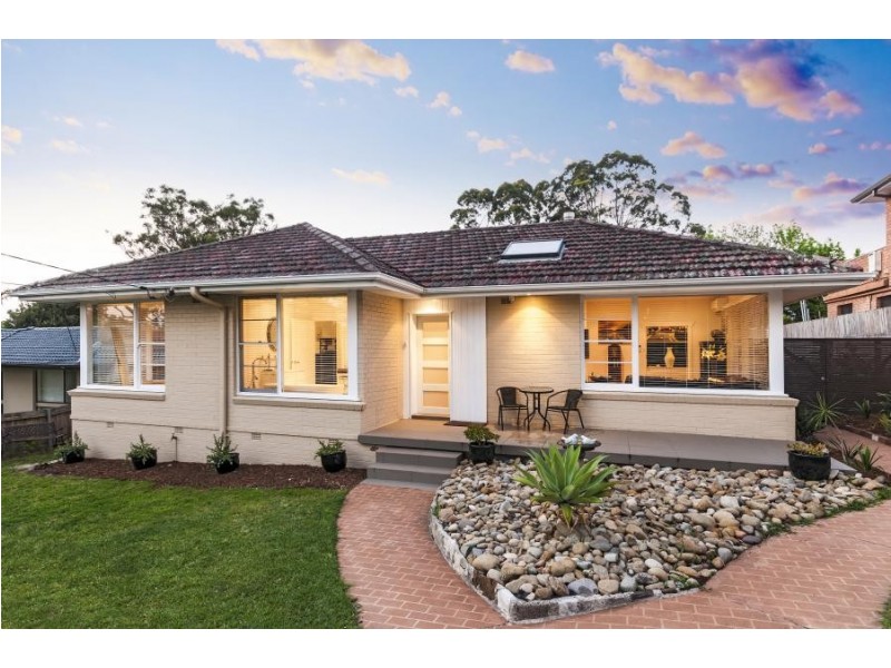 4 Deakin Street, Forestville NSW 2087