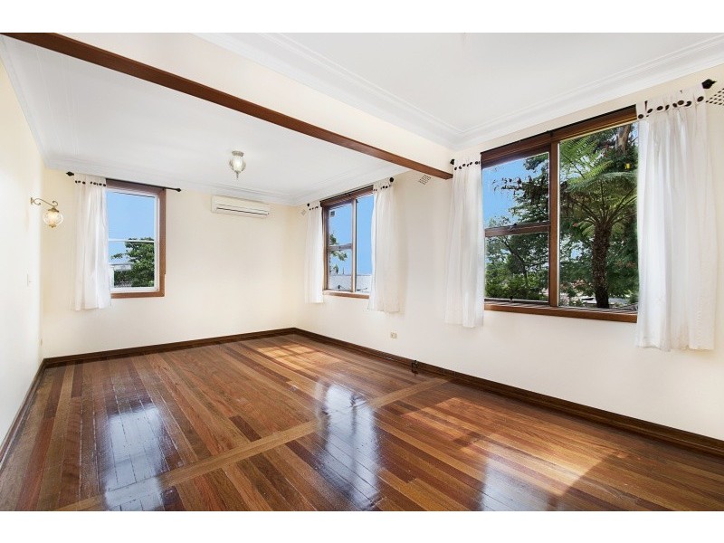 1 Davidson Avenue, Forestville NSW 2087