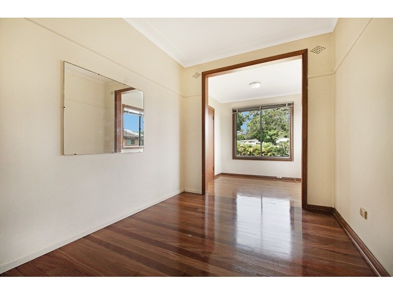 1 Davidson Avenue, Forestville NSW 2087