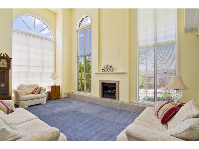 31 Lawson Parade, St Ives NSW 2075