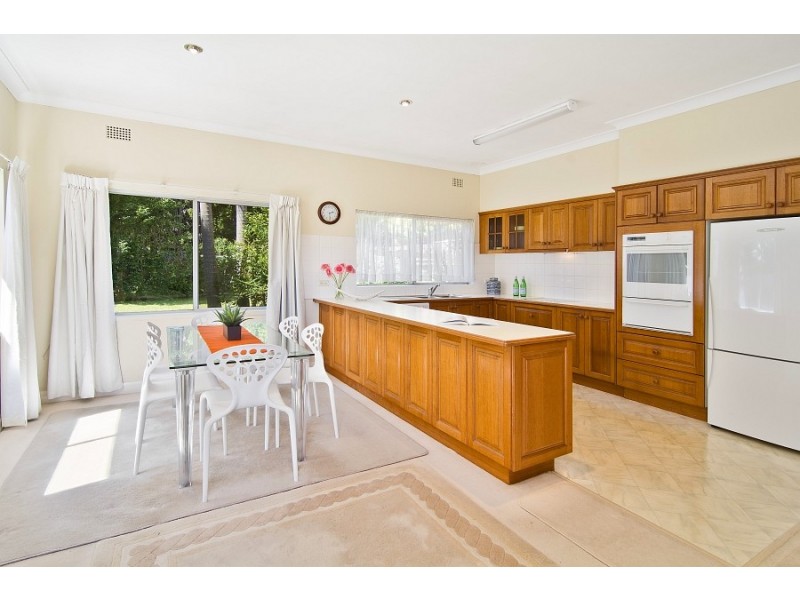 25 Grace Avenue, Frenchs Forest NSW 2086