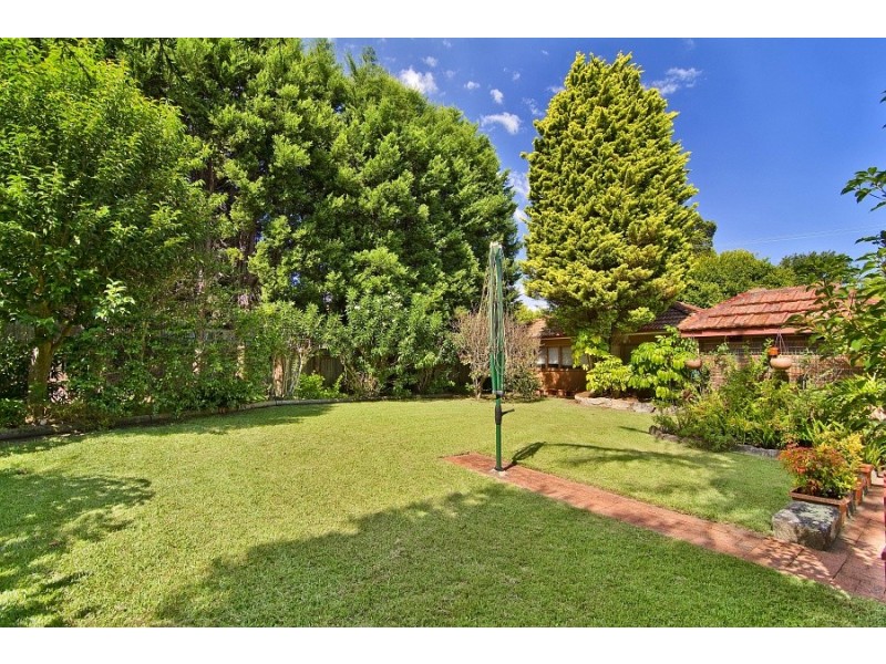 25 Grace Avenue, Frenchs Forest NSW 2086