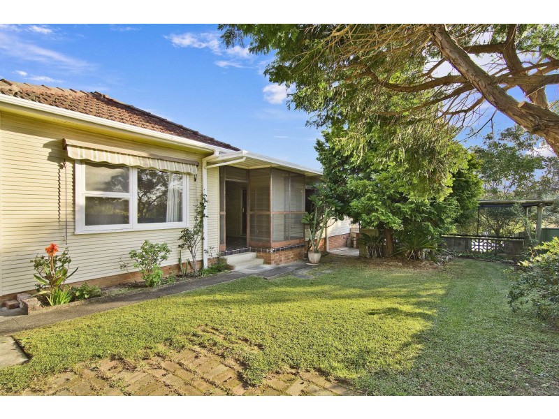 24 Davidson Avenue, Forestville NSW 2087