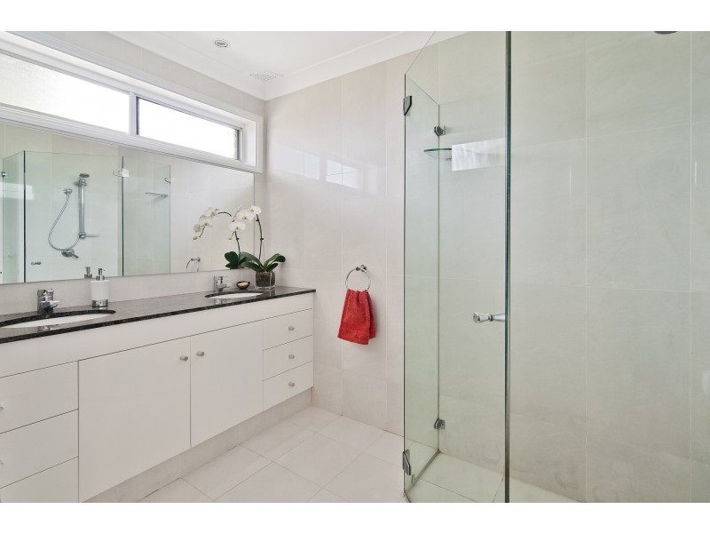 13 Richter Crescent, Davidson NSW 2085