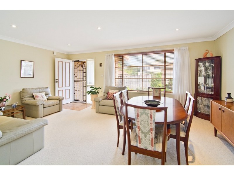 1/4 Tyrone Avenue, Forestville NSW 2087