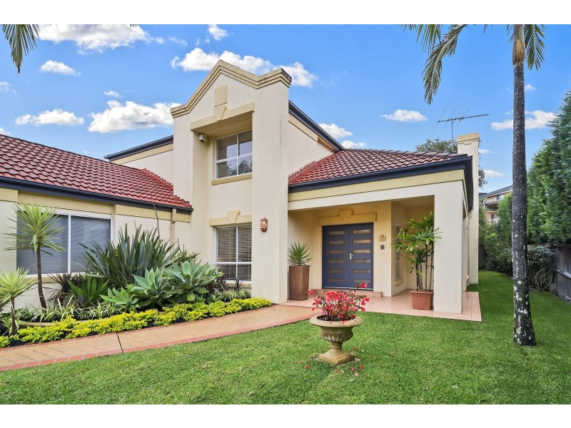 6 Carnarvon Drive, Frenchs Forest NSW 2086