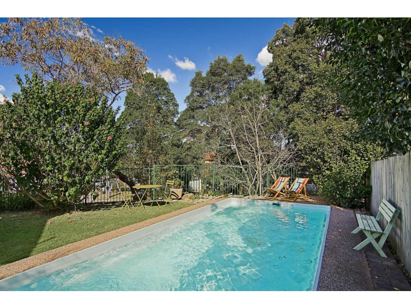 10 Willunga Crescent, Forestville NSW 2087