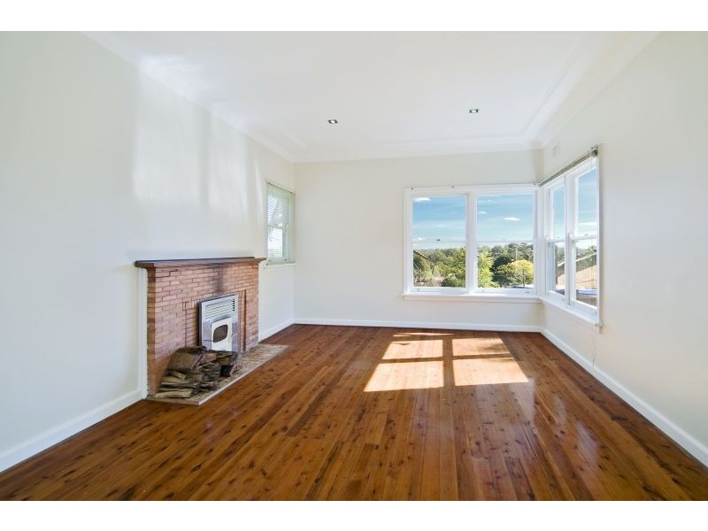 793 Warringah Road, Forestville NSW 2087