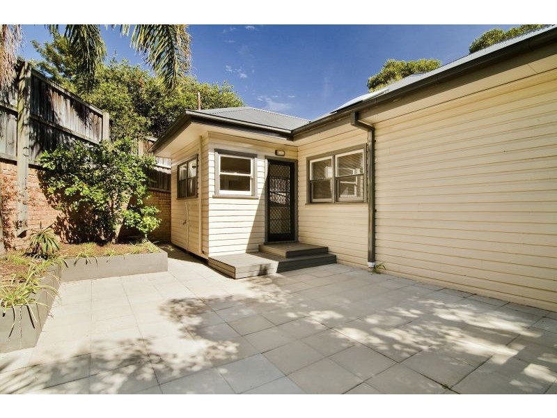 793 Warringah Road, Forestville NSW 2087