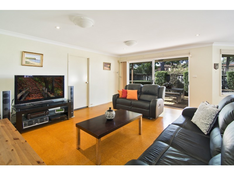 2/4 Tyrone Avenue, Forestville NSW 2087