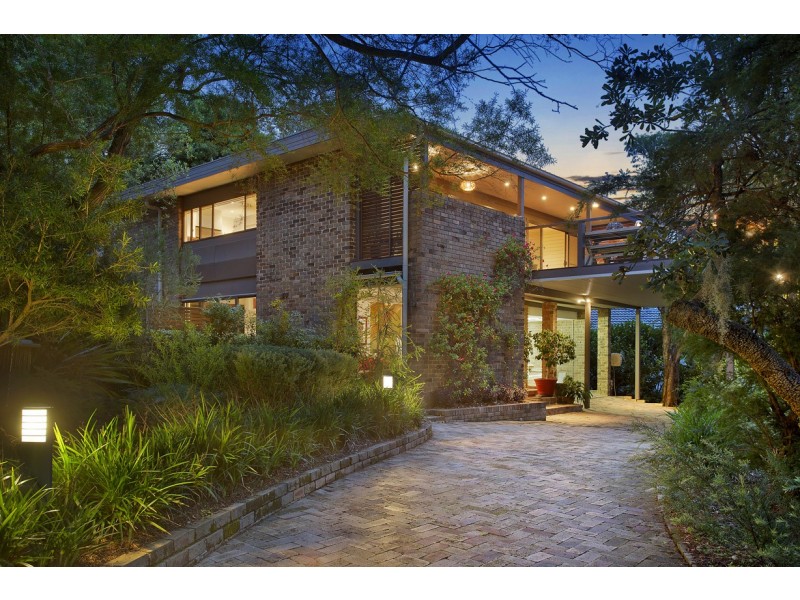 17 Milham Crescent, Forestville NSW 2087