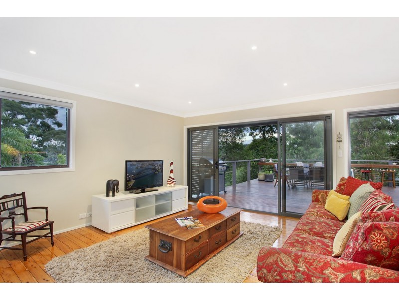 17 Milham Crescent, Forestville NSW 2087