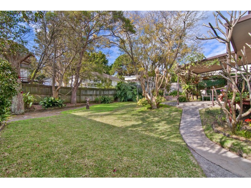 8 Ryrie Avenue, Forestville NSW 2087