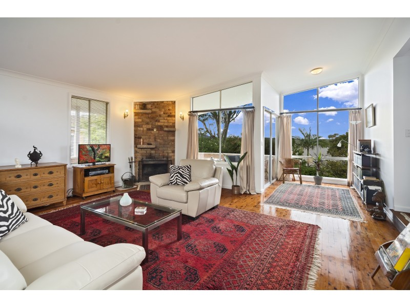 22 Carlow Crescent, Killarney Heights NSW 2087