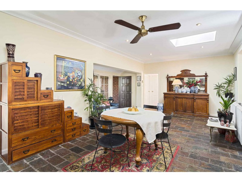 19 Loxton Place, Forestville NSW 2087