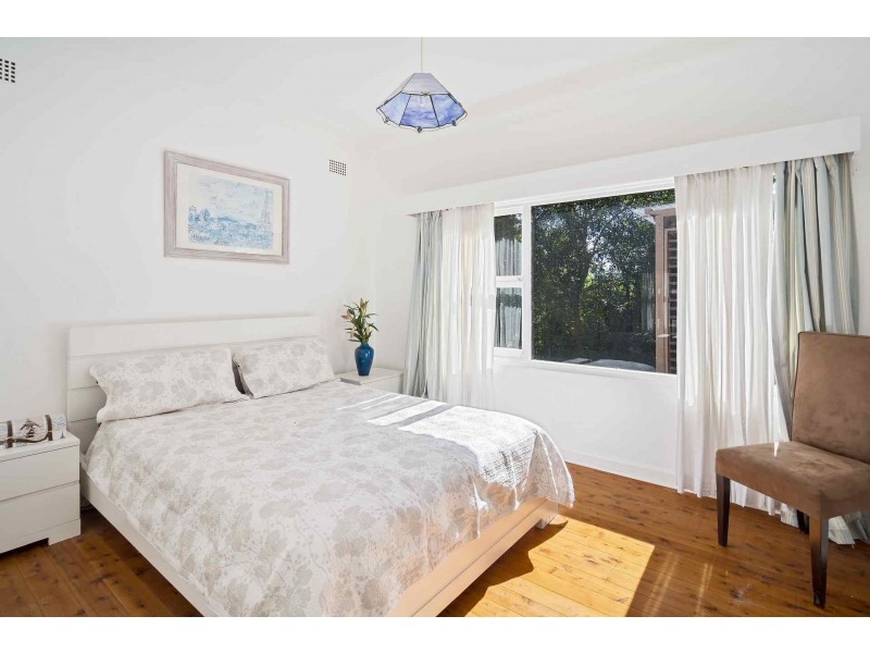 19 Loxton Place, Forestville NSW 2087