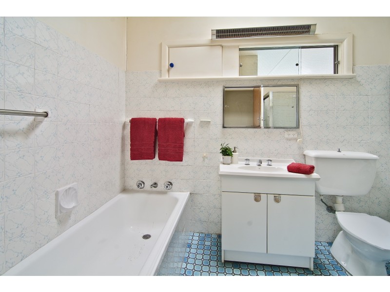 5 Calca Crescent, Forestville NSW 2087