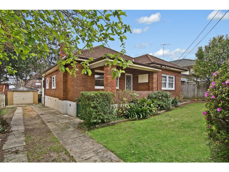 4 Melville Street, West Ryde NSW 2114