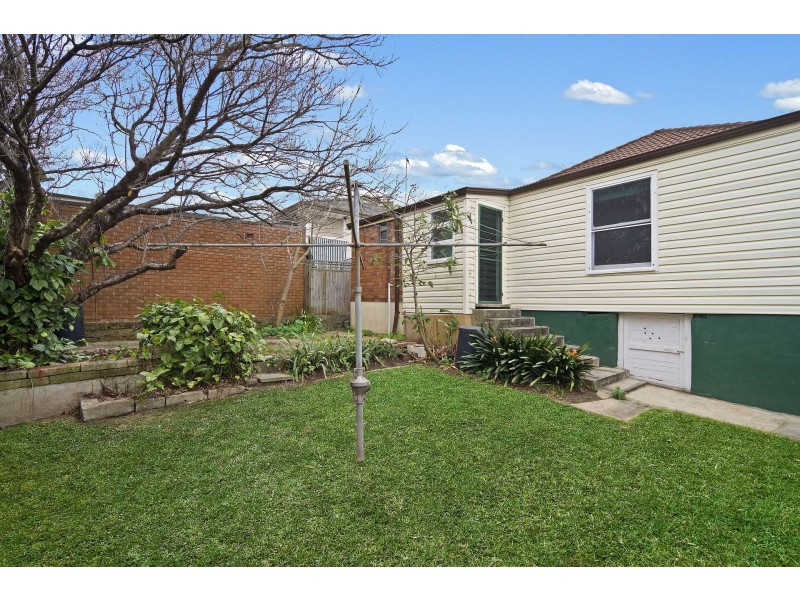 4 Melville Street, West Ryde NSW 2114