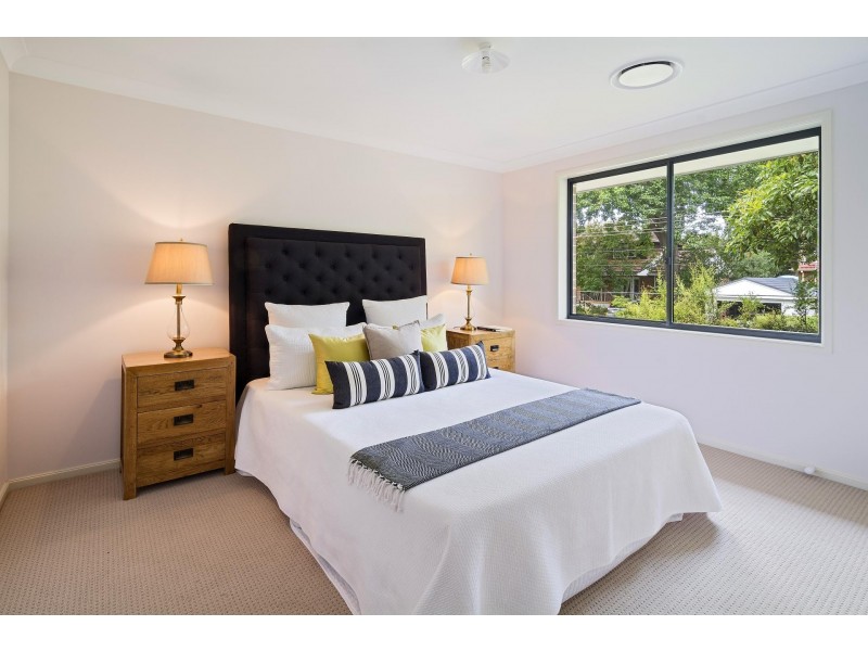 10 Ferguson Street, Forestville NSW 2087