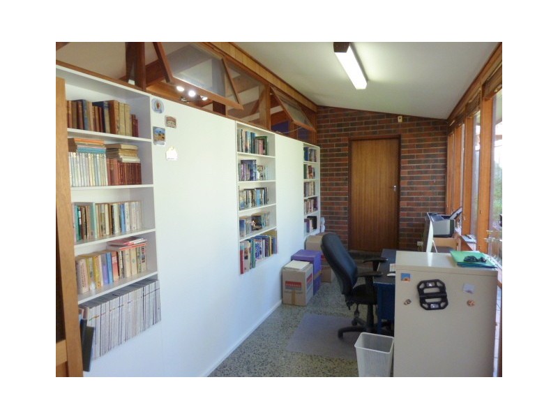 26 Hillsdale ave, Coromandel Valley SA 5051