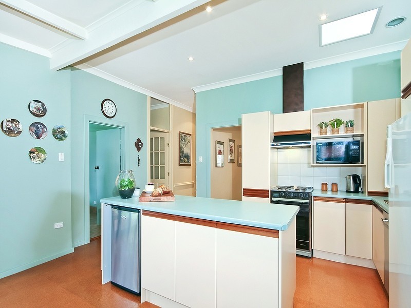 27 Parham Road, Eden Hills SA 5050