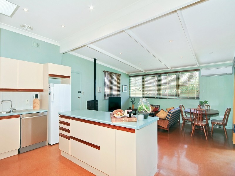 27 Parham Road, Eden Hills SA 5050