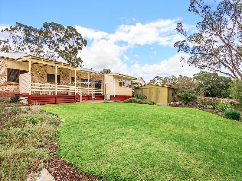 27 Parham Road, Eden Hills SA 5050