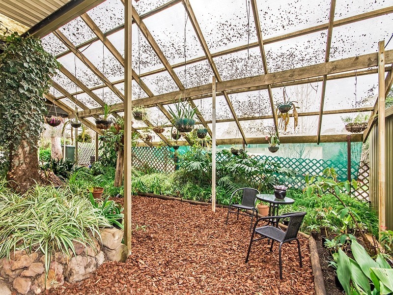 27 Parham Road, Eden Hills SA 5050