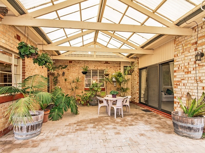 27 Parham Road, Eden Hills SA 5050